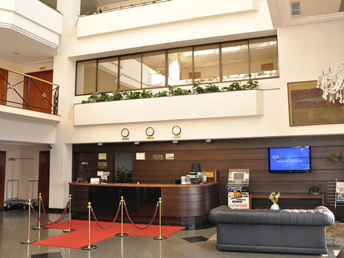 Crystal Plaza Hotel