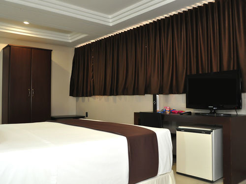 Hotel Crystal Plaza Goiânia